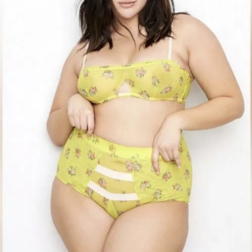 We are HAH Cheap Perfume Lime Bra Set Floral 30-38DD L Panties Rare